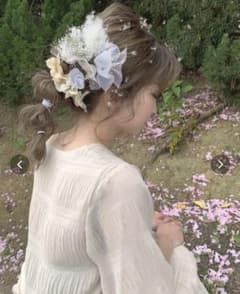 成人式 髪飾りのサムネイル