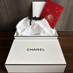 CHANEL 空箱・巾着・カードのサムネイル