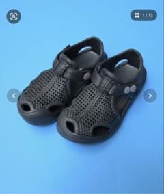 18センチ　キッズ サンダル ブラック メッシュ 通気性のサムネイル