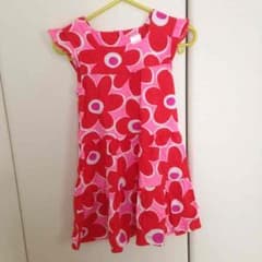 carter’s 女の子花柄ワンピースのサムネイル