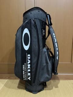 OAKLEY ゴルフバッグ・キャディバッグ グレーのサムネイル