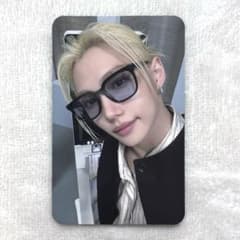StrayKids フィリックス RUN IT JAPAN ゴールド特典 トレカのサムネイル
