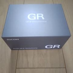 RICOH GR IV Monochromeのサムネイル