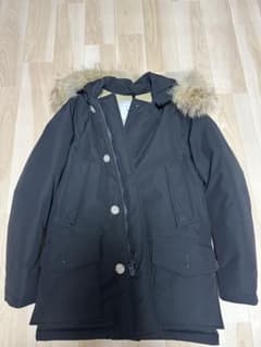 WOOLRICH ダウンジャケット ブラック ファー付きのサムネイル