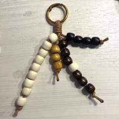 ウッドビーズ キーホルダーのサムネイル