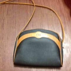 Diorのサムネイル