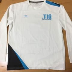 テニス ウェア シャツのサムネイル