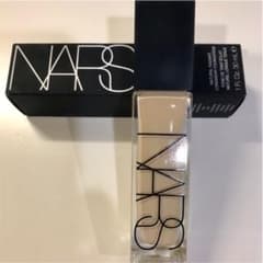 NARS ナチュラルラディアントロングウェアファンデーションのサムネイル