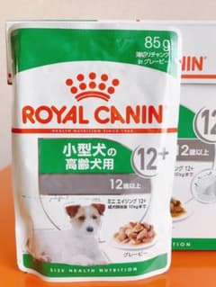 ロイヤルカナンミニエイジング12+ 小型犬の高齢犬用　グレービーチャンクのサムネイル