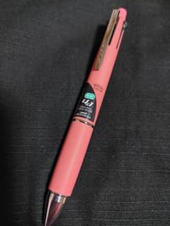 0.5㎜ uni JETSTREAM 4&1 多機能ペン ベリーピンク