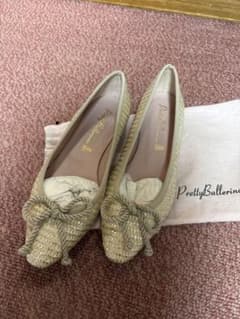 Pretty Ballerinas フラットシューズ ベージュのサムネイル