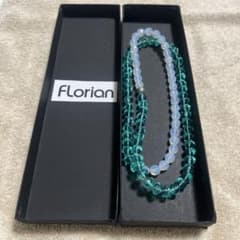 Florian ロングネックレス 青緑色 透明のサムネイル