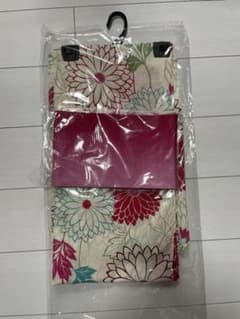 浴衣と帯のセット 花柄　モダン　アイボリー ピンク　水色のサムネイル