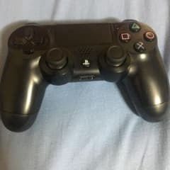 PS4 コントローラーのサムネイル