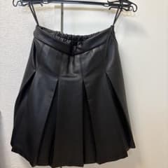 フェイクレザー プリーツミニスカート ブラックのサムネイル
