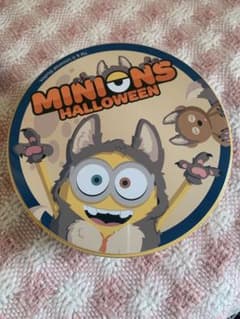 USJ ミニオン ハロウィン お菓子缶のサムネイル