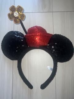 ディズニー ミニー カチューシャ オールドミニー 赤い帽子 花 スパンコールのサムネイル