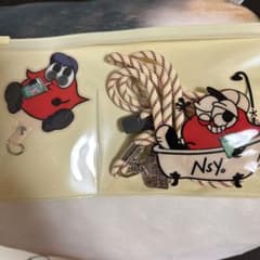 Nissy クリアポーチとスマホホルダーのサムネイル