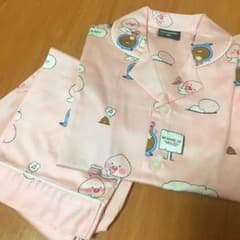 新品未使用　カカオフレンズ　パジャマ120〜130のサムネイル