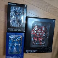 アルトアイゼン 等 スーパーロボット大戦OG フルアクションフィギュア