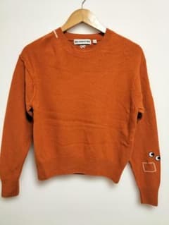 UNIQLOxANYA HINDMARCH　プレミアムクルーネックセーター