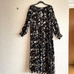 美品　house of lotusドローイングフラワーシルクワンピース　Mのサムネイル