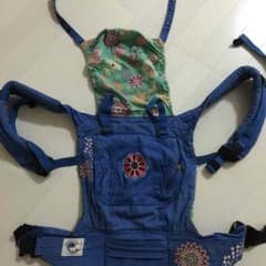 エルゴ抱っこ紐のサムネイル