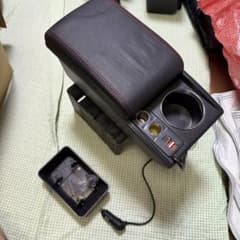 多機能コンソールボックス USBポート付 シガーソケットのサムネイル