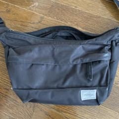 PORTER ブラック ショルダーバッグのサムネイル