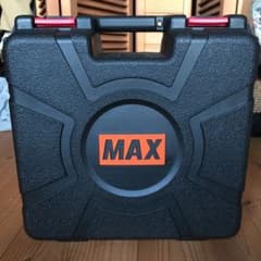 MAX  釘打ち機スーパーネイラ ケースのサムネイル