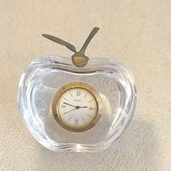 WAKO 水色 アーチ型置時計　値下げ WAKOクロック （リンゴ型置き時計） - メルカリ