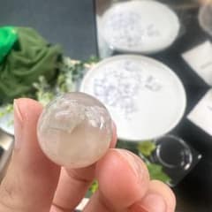 クリスタルクォーツ 丸玉 約19.3mm 一点物 天然石 置物のサムネイル