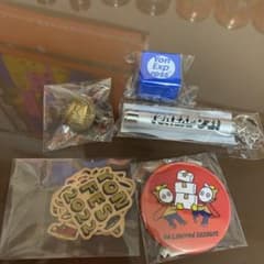 フォーリミ　缶バッジ　スタンプ　ピンズ　ステッカーのサムネイル