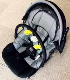 カトージ ベビーバウンサー NewYorkBaby ブラック【美品】のサムネイル