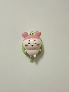 ちいかわ びっくらたまご カニ 古本屋　マスコット 本日発送◎のサムネイル
