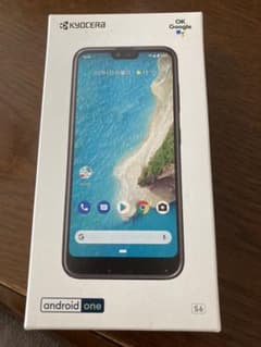 京セラ　android one s6【ブラック】のサムネイル