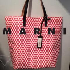 新品未使用 MARNI トートバッグのサムネイル