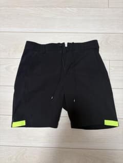 TFW49 ショートパンツ　サイズ2 ブラック(蛍光イエロー) TFW49 ショートパンツ サイズ2 ブラック(蛍光イエロー) - メルカリ
