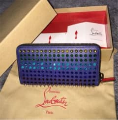 Christian  Louboutin  長財布。ミニ様専用。のサムネイル