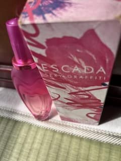 ESCADA SEXY GRAFFITI 香水のサムネイル