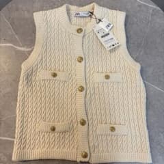 【ZARA 】アイボリー ニットレディースベスト Mのサムネイル