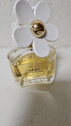 MARC JACOBS DAISY オードトワレ 100mlのサムネイル