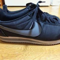 NIKE シューズのサムネイル