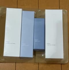フルリ 4点セット新品未開封のサムネイル