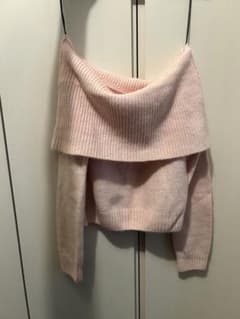 H&M オフショルダーセーターのサムネイル