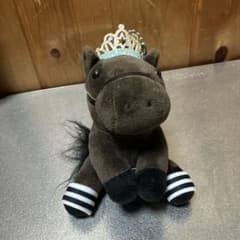 デアリングタクトぬいぐるみ 王冠付きのサムネイル