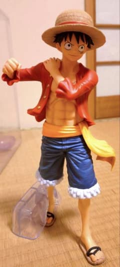 ワンピース モンキー・D・ルフィ フィギュア