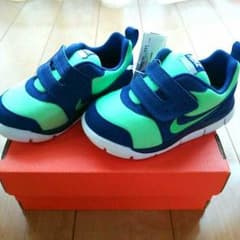 Lily様専用NIKEスニーカーのサムネイル