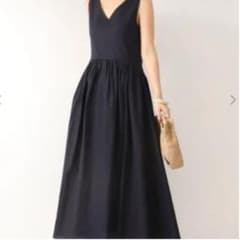 Spick&Span⭐︎Vネックノースリーブワンピース　ネイビーのサムネイル