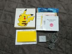 Nintendo DS Lite ピカチュウエディションのサムネイル